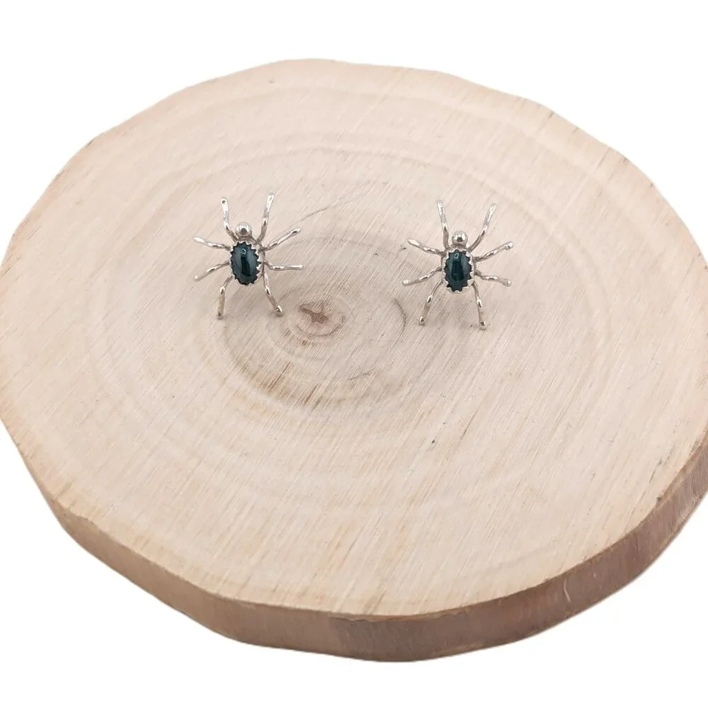 Handmade Navajo Stud Earrings Native American Spider Malachite Stone Jewelry ***